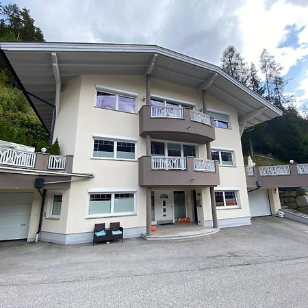 Ferien Haus - Ferienwohnung Lorena Neustift im Stubaital Kültér fotó